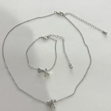 Imagem de Colares com pingente 112 Conjunto de pulseiras com inicial de prata para mulheres banhado a prata com pingente de coração com inicial de coração pulseiras presentes de aniversário de aniversário para