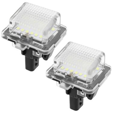 Imagem de Micro Traders 2 peças de luz de matrícula de 18 LEDs A0999067000 A2218200856 compatível com Mercedes W205 C205 CLA C117 C218 W213 C238