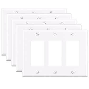 Imagem de ELEGRP Placas decorativas de parede de 3 entradas, tamanho médio 12,4 cm A x 17,1 cm C capa frontal termoplástica inquebrável para interruptor de saída de receptáculo decorador, listado pela UL (pacote com 5, branco brilhante)