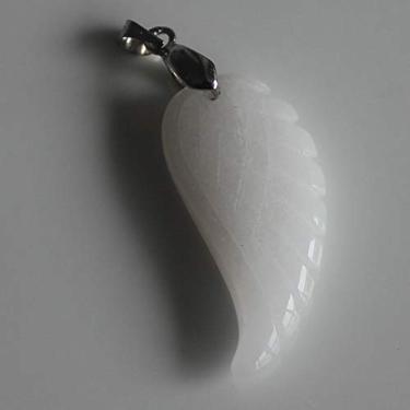 Imagem de 35 mm esculpido à mão com pedra preciosa mista asa de anjo para colar com pingente (jade branco)