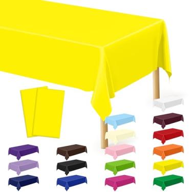 Imagem de QZYL Pacote com 2 toalhas de mesa de plástico, toalha de mesa amarela, 272 x 137 cm, toalha de mesa decorativa retangular amarela, toalha de mesa descartável, decoração de festa, decoração de mesa
