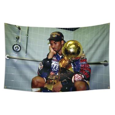 Imagem de Tapeçaria Kobe Bryant Flag Art Anime Wall Pendure 90x150cm - yiweisai