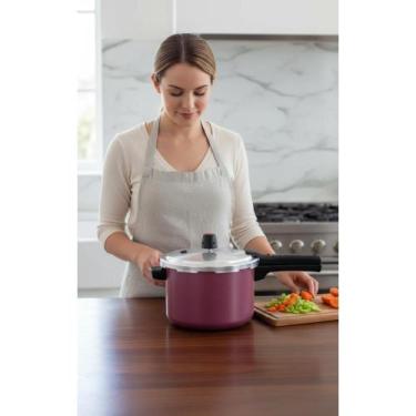 Imagem de Panela de Pressão 4.5L Fechamento Externo Cor Cereja Segura - Congratu