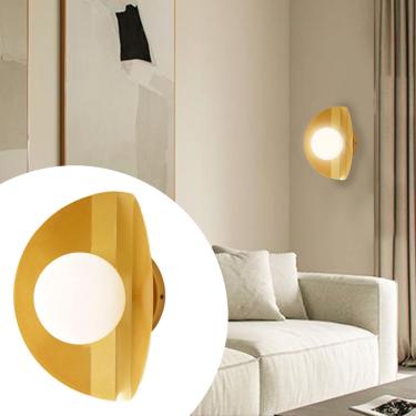 Imagem de Arandela Luminária Parede Cacau Globo Vidro Sala Dourado