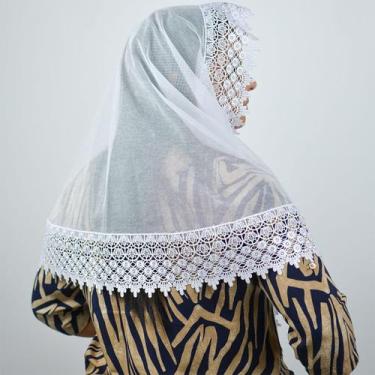 Imagem de Véu Ccb Adulto Renda Larga Floral Congregação Cristã (modelo Fabiana) 