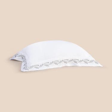 Imagem de Almofada 35cm x 50cm  Altenburg Haus Ondas Branco