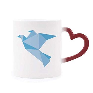 Imagem de Caneca de grés abstrata com estampa de pombo azul sensível ao calor com mudança de cor vermelha