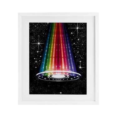 Imagem de Stupell Industries Impressão emoldurada de OVNI galáxia arco-íris branca sob vidro, design por Sasha, 16 x 13