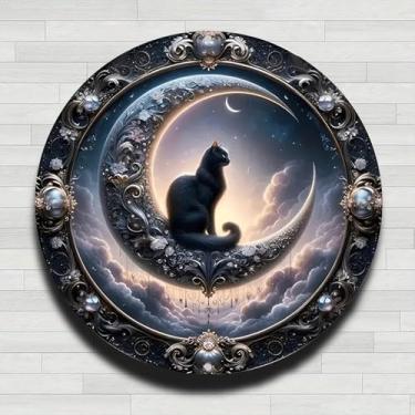 Imagem de Gato preto sentado na lua ornamentada em moldura vintage placa de parede redonda de alumínio rústico, 20 cm, presentes internos e externos e decoração para casa, escritório, café e fazenda