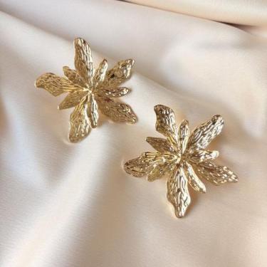 Imagem de Brinco Flor Grande com Pétalas em Sobreposição - - Pistache Acessórios