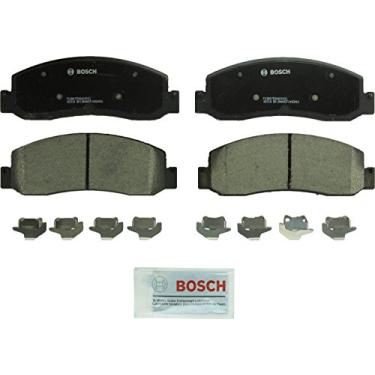 Imagem de BOSCH BC1069 QuietCast Conjunto de pastilhas de freio a disco de cerâmica premium - Compatível com Ford F-150, F-250 Super Duty, F-350 Super Duty, F-450 Super Duty; FRENTE