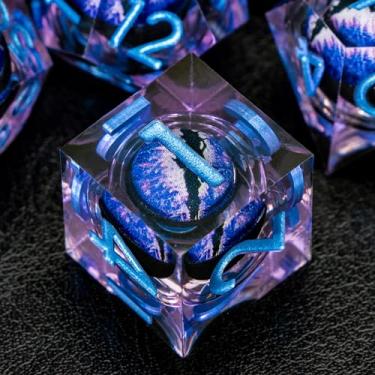 Imagem de ORIFANTOU DND Dice Set Purple Blue Dragon Eye Dice with Box, 7PCS Liquid Core Sharp Edge Dice Dungeons and Dragons Polyhedral Dice Set Resin D and D Dice RPG Role Playing Games Handmade D&D Dice