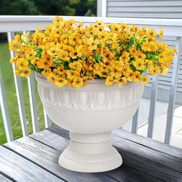 Imagem de Khyxvbcd Flores artificiais para decoração de casa de jardim interno ao ar livre, margarida de flor sintética com folhas de eucalipto, plantas falsas, vegetação, buxo, varanda, pátio, 12 pacotes