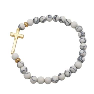 Imagem de Rosemarie & Jubalee Pulseira elástica com contas de howlita de mármore branco fosco com cruz lateral em tom dourado, tamanho 7 (para pulsos pequenos)