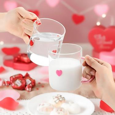 Imagem de Potchen 2 peças de copos de suco de ícone de coração com alça, 473 ml, Dia dos Namorados, sem haste, coração vermelho, rosa, copos de vinho, copos de bebida, conversa, presentes para casais, para Dia