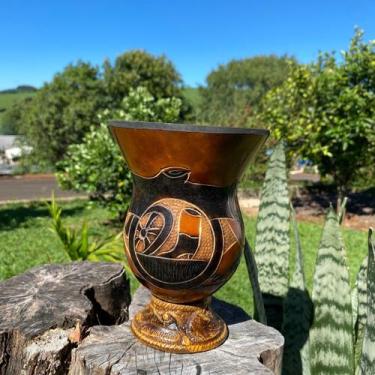 Imagem de Cuia de Porongo Grosso Chimarrão Artesanal Desenho Laser - POLITERMI