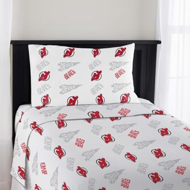Imagem de Northwest Jogo de cama solteiro oficialmente licenciado New Jersey Devils NHL – Roupa de cama confortável com logotipos repetidos de times para fãs de hóquei, dormitórios e quartos espirituais de dia