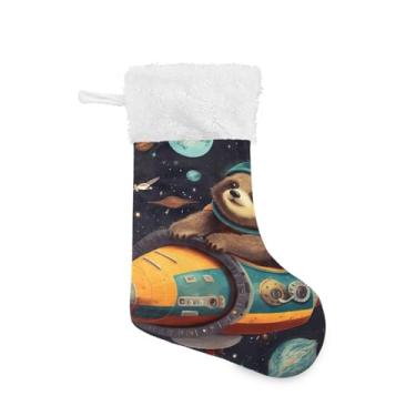 Imagem de ATTX Meias de Natal engraçadas preguiças, suportes de presente brancos de pelúcia para decorações de festas de fim de ano (17,7 polegadas, 1 pacote) #308