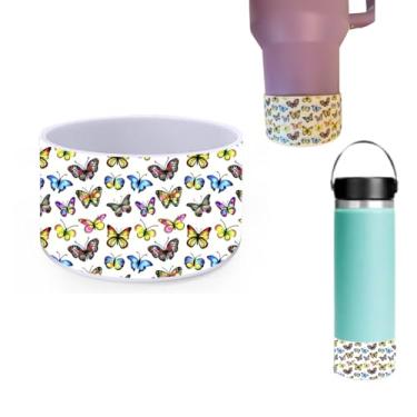 Imagem de Royalty Essentials Botas protetoras de silicone para garrafas de água Stanley fofas com capa de manga antiderrapante para garrafas de água servem para base de 7 a 7,5 cm (borboleta)