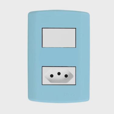 Imagem de Interruptor de 1 Tecla Simples e Tomada 2p + t 20A, Modular, com Placa 4x2 e Suporte Azul/Branco
