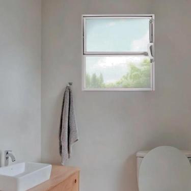 Imagem de Janela de Alumínio Basculante 40x60cm com 1 Bascula e Vidro Mini Borea