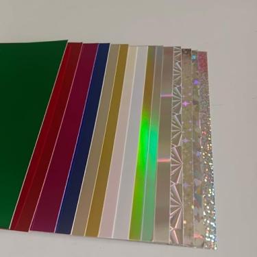 Imagem de Mini papel cartolina metálico, tamanho A5, 14 x 21 cm, acabamento holográfico arco-íris, 48 folhas de cores sortidas (15 cores, aleatórias)