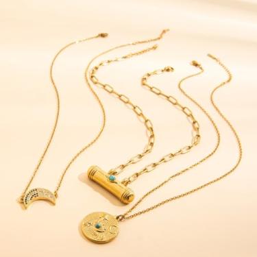 Imagem de Conjunto de colar em camadas em tom dourado com detalhes turquesa, pingentes mistos (cilindro, lua, medalhão), joias multicamadas boêmias para uso diário e festa, Size One, Aço inoxidável, Strass