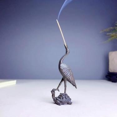 Imagem de 1 peça de guindaste de animal vintage de latão pequena estátua da sorte decorações de casa enfeites de mesa, miniaturas, estatuetas artesanais, suporte de incenso