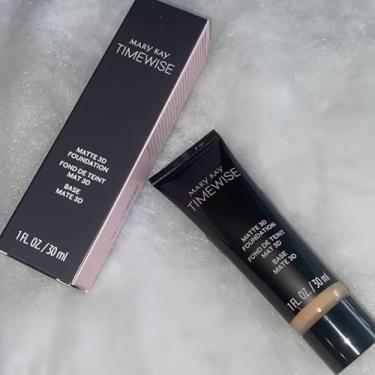Imagem de Mary Kay Base Timewise Matte 3D Bege W 160 099971