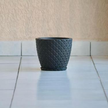 Imagem de Vaso de Planta Decoração Centro Mesa Bancada Bojo Diamante 20x23 com Prato em Polietileno (Preto)