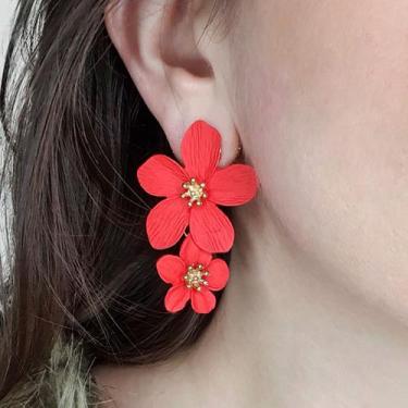 Imagem de Brincos Flores Vermelho Sobrepor Delicado Feminino Festa - anjo da mam