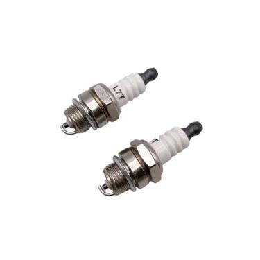 Imagem de 1PCS/2PCS/5PCS L7T Vela de ignição adequada para STIHL 017 018 021 023 024 025 026 MS 170 180 190 200T 250 261 270 280 TS(2PCS)