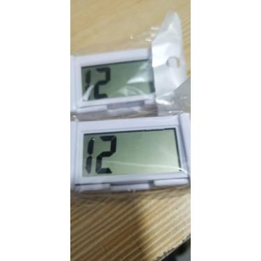 Imagem de KANBIT Relógio digital pequeno de painel de carro operado por bateria, visor LCD grande e transparente com adesivo forte no relógio de carro para automotivo, motocicleta e caminhão (branco, pacote com