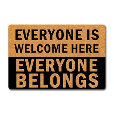 Imagem de Capacho engraçado Everyone is Welcome Here - Tapete de boas-vindas de borracha antiderrapante de 60 x 40 cm para porta da frente, tapete de entrada com design bem-humorado - uso interno/externo