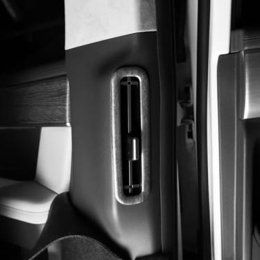 Imagem de YOUTOOCAR 2 peças de capas de acabamento de ventilação traseira de coluna B compatíveis com acessórios Hyundai Santa Fe 2024-2025 (grão de madeira)