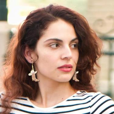 Imagem de Western West Cowgirl Texas Boots Spur Brincos pendentes Country Concert Outfit Accessories Rodeo Boho fantasia de vestido chique, cristal rosa, botas douradas e chapéu branco