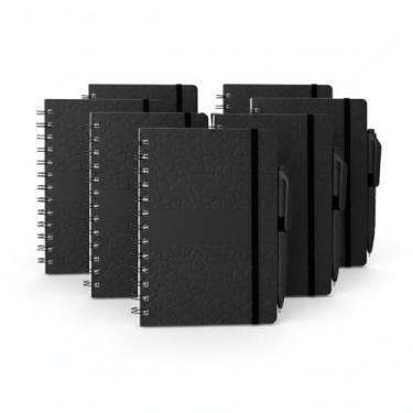 Imagem de Caderno Espiral com Capa Dura Texturizada, 70 Folhas Pautadas Impermeáveis, Suporte para Caneta, 17,8x12,8x1cm, Preto (10, Preto)