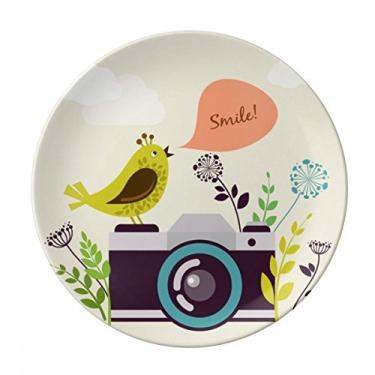 Imagem de Ilustração pássaro saudação na câmera, prato decorativo de porcelana de 20,32 cm, jantar em casa