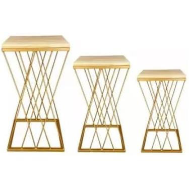 Imagem de Mesa Decorativa em Ferro Treliça, Kit com 3 Peças, Dourado
