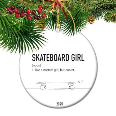 Imagem de Skateboard Girl – Enfeite de Natal 2025, para skatistas, decoração de árvore "Born to Ride" para amantes de pranchas, presentes de skatista