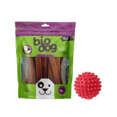 Imagem de Petisco Natural para Cães Bio Dog Gourmet Sensitive Sabor de Cordeiro e Pato, Hipoalergênico, Bifinho Saudável Premium 100g, com Bolinha Mordedor Cores Sortidas - Kit para Cachorros