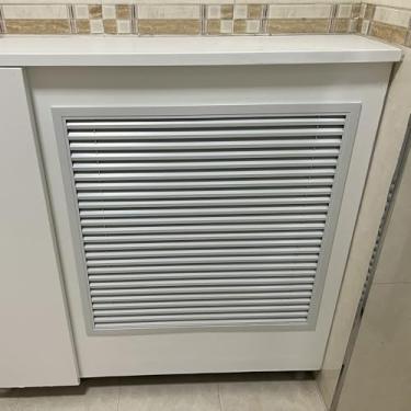 Imagem de Capa de ventilação sob o armário - Grelha de ar decorativa branca para teto/parede, serve para dutos de 8 a 26 polegadas, 50 x 70 cm (19,7 x 27,6 pol), solução de saída de ar elegante para decoração