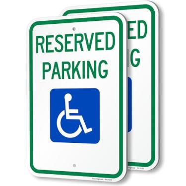 Imagem de SmartSign (Pacote com 2) Placa de estacionamento reservada para deficientes federais de 45 x 30 cm, composto de alumínio de 120 mm (ACM), material reflexivo de grau de engenheiro, azul/verde em branco