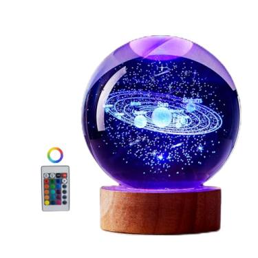 Imagem de DIGFPWT Lâmpada de bola de cristal do sistema solar de 8 cm, luz noturna 3D K9 bola de cristal com base de madeira, mudança de 16 cores com controle remoto, luz galáxia, para amigos (sistema solar)