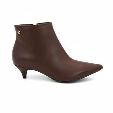 Imagem de Bota Feminina Via Uno 139035 Bico Fino Cano Curto Casual Salto, 36, Ma
