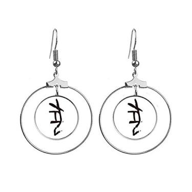 Imagem de Brincos de argola com pingente de cachorro do zodíaco chinês Bones Inscriptions