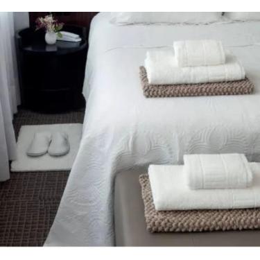 Imagem de Kit 4 Toalhas Brancas Linha Hotelaria Profissional 02 Banho e 02 Rosto