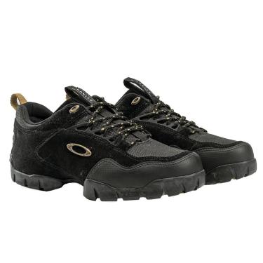 Imagem de Tênis Oakley Modoc Low II SM24 Black/Gold  masculino