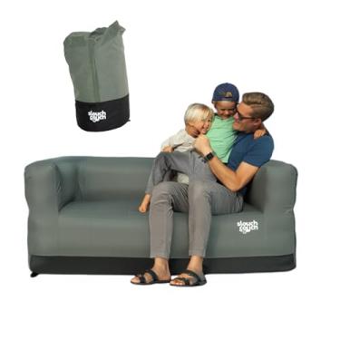 Imagem de Slouch Couch | Sofá de ar com bomba embutida, suportes de copo ocultos, bolsos de armazenamento | Sofá inflável durável com tecido de alto desempenho para acampamento, praia, casa e ar livre (Happy