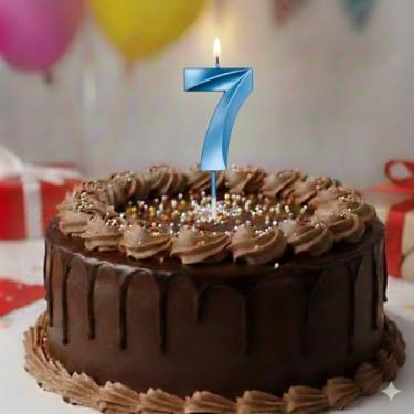 Imagem de Vela De Aniversário Design Número Com 7Cm Silver Festas Azul (Número 7)